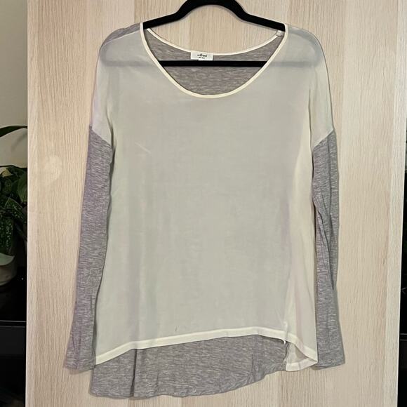 Aritzia Wilfred Silk Top - Picture 2 of 4